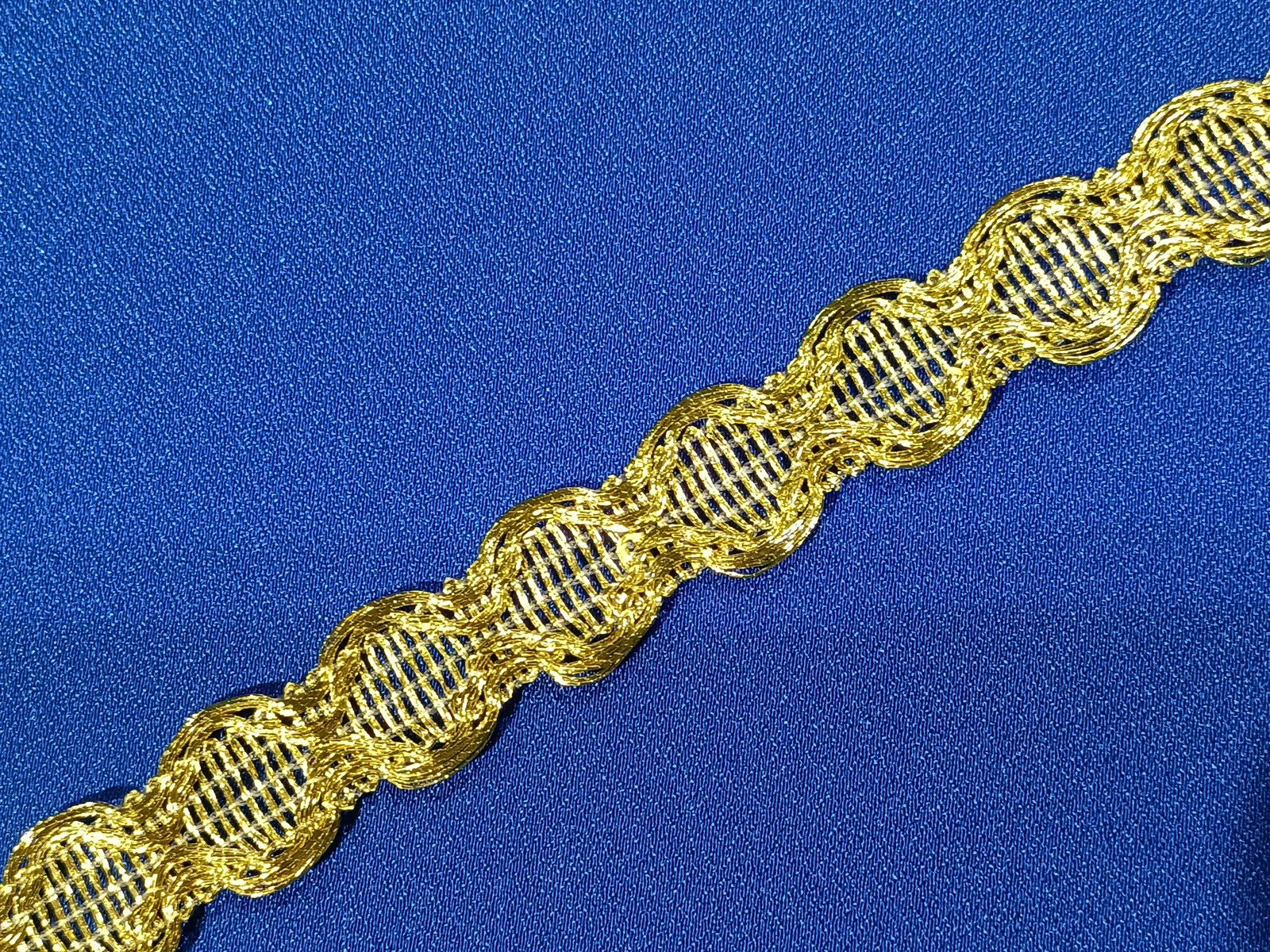 Pasamanería Circulos Cadena Metalico Oro 2 cms
