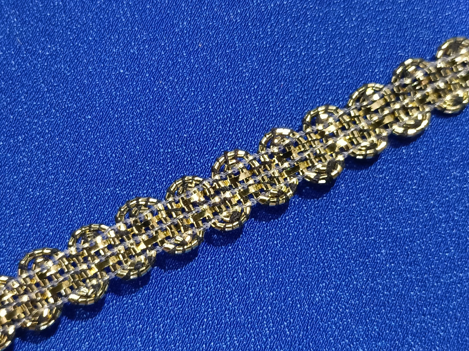 Pasamanería Onda Fina Metálico Oro Envejecido 2 cms
