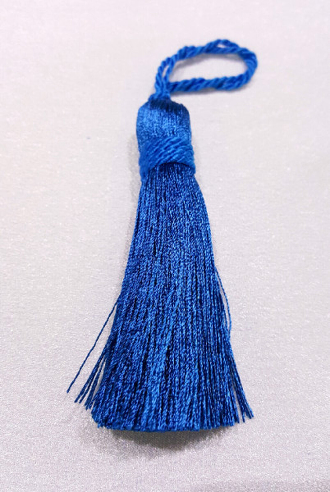 Borla Cuquilo Seda Azul Klein