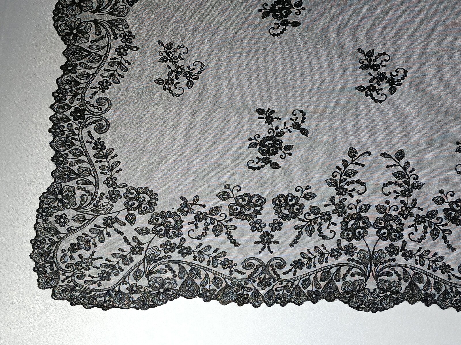 Mantilla 4-5619 NELAV Negro