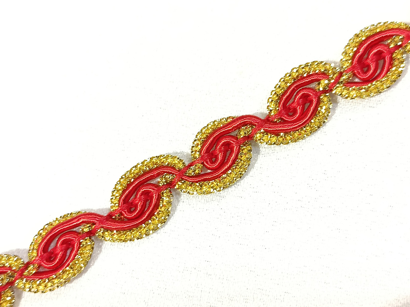 Pasamanería Ondas Filo Oro Rojo