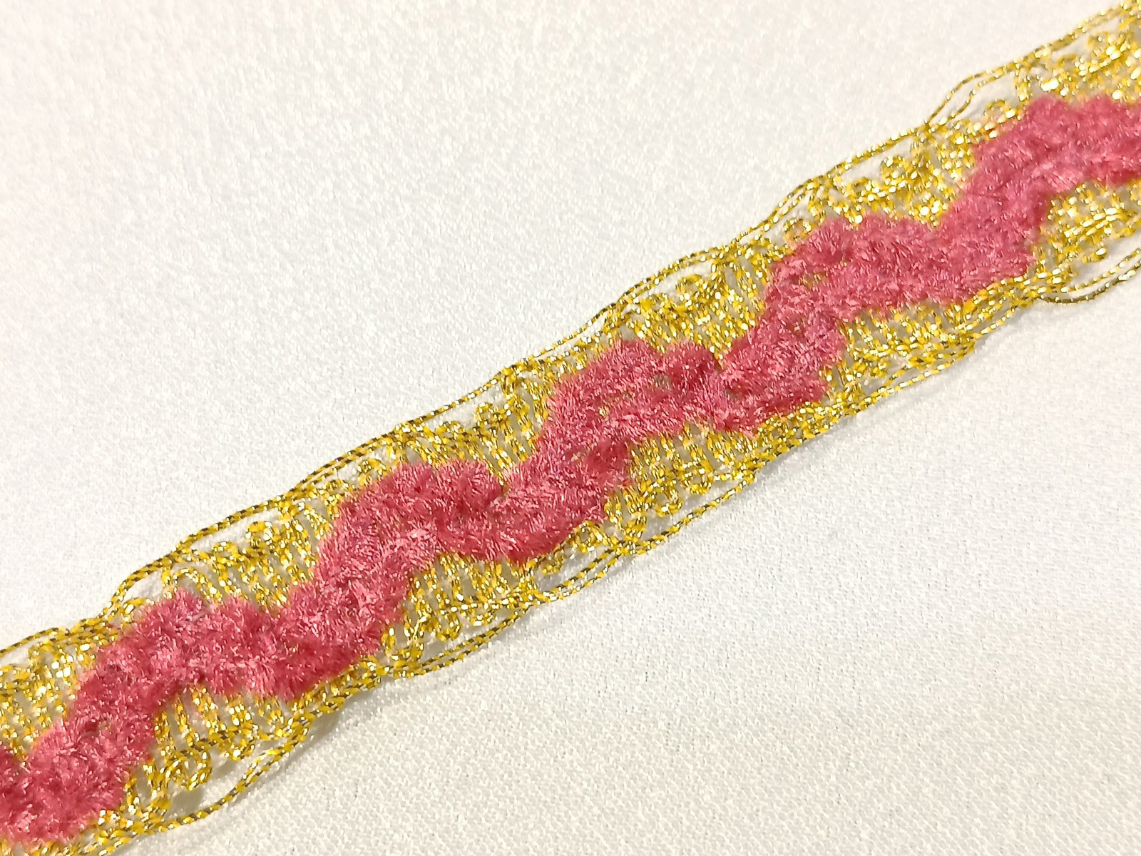Pasamanería Galón Zig Zag Rosa Oro