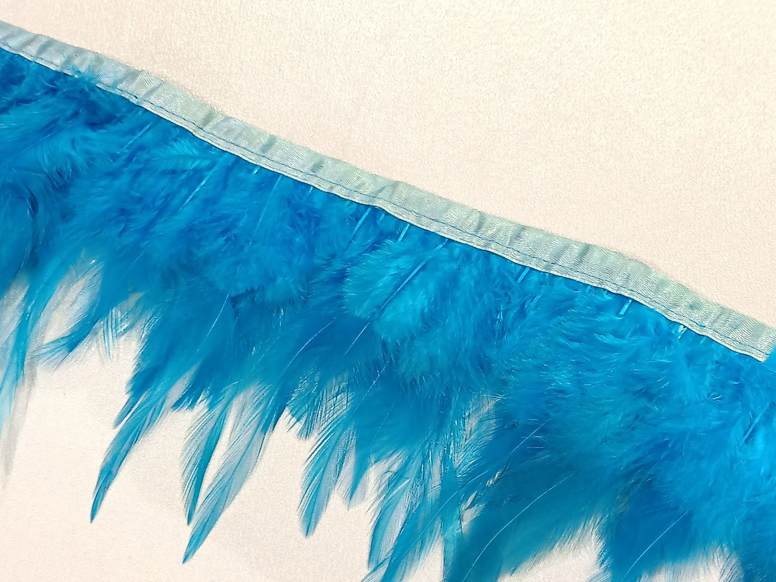 Fleco Pluma Gallo Azul Vivo