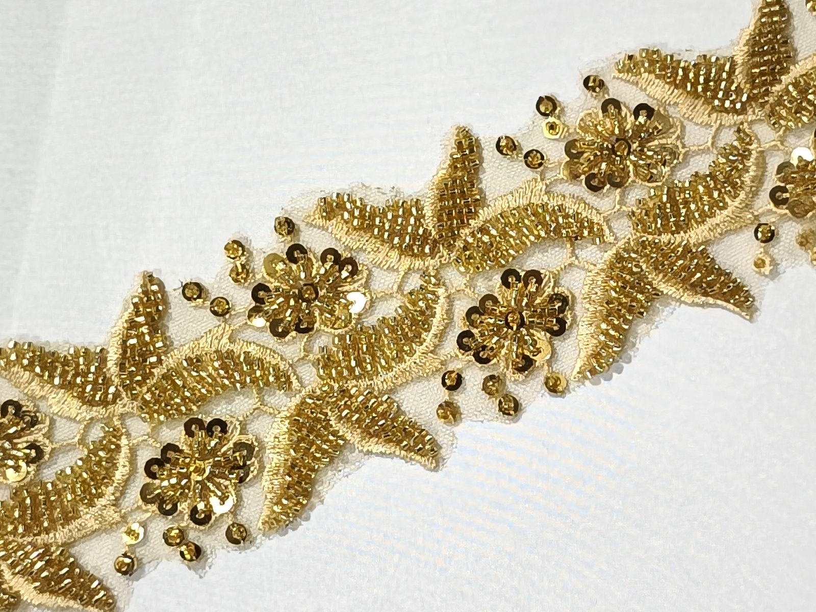 Cenefa Rocalla Flor Oro Floral