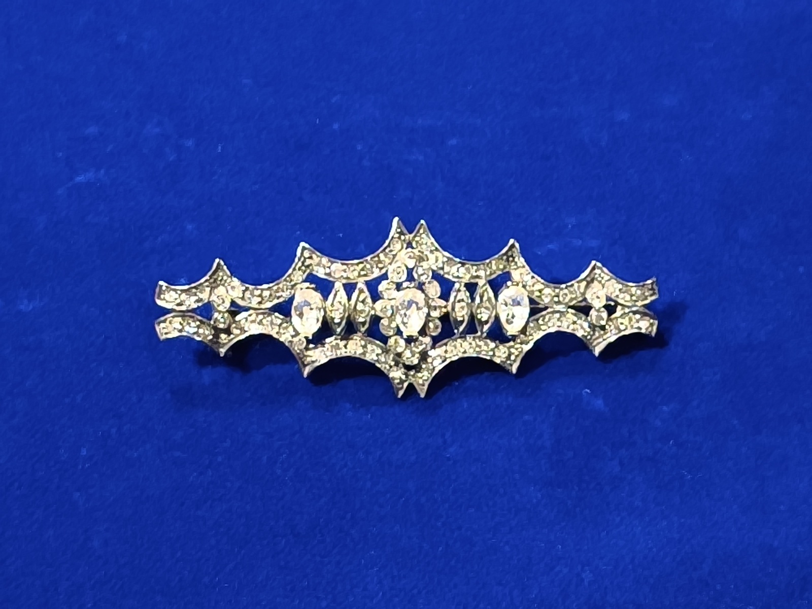 Broche 2001 Plata Envejecida