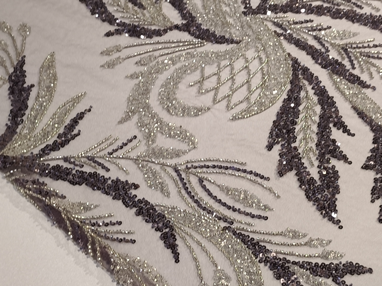 Pedrería Anastasia Malva Flor